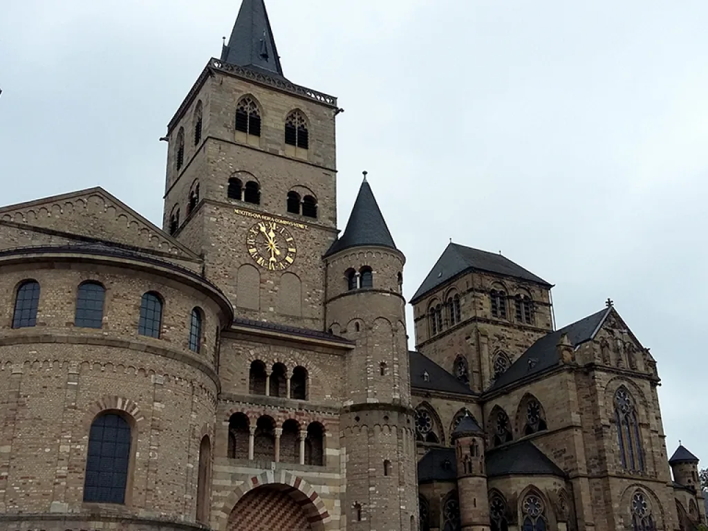 Der Trierer Dom und die Liebfrauenkirche.